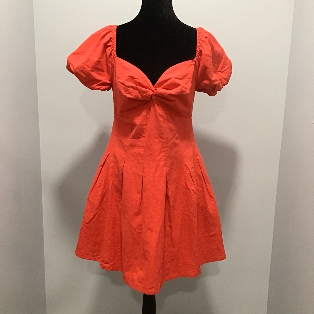 Elegant Red Puff Sleeve Dress